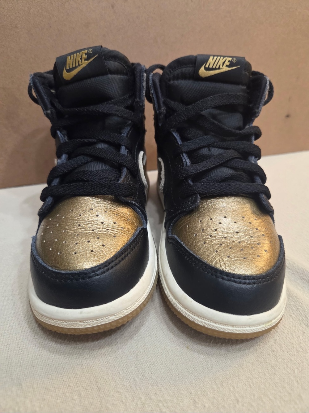 Nike Kids Black & Gold High-Top Sneakers